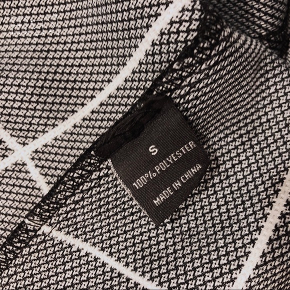 Forav NYC style strip dress 👗 - Picture 7 of 7